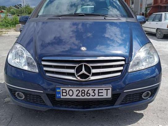 Mercedes-benz A-class 2009р. у розстрочку