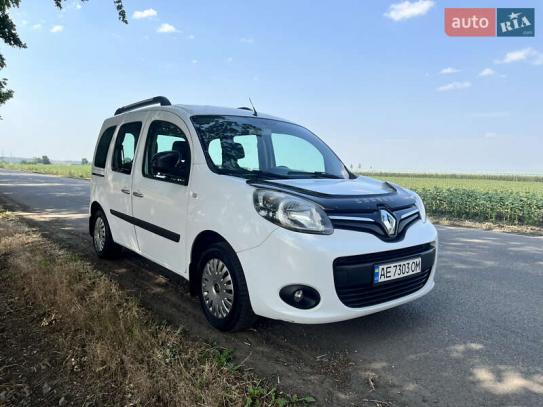 Renault Kangoo                          2016г. в рассрочку