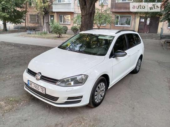 Volkswagen Golf 2013р. у розстрочку