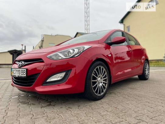 Hyundai I30                             2012г. в рассрочку