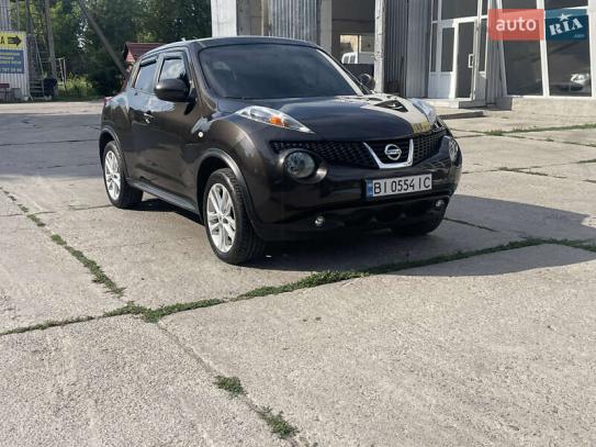 Nissan Juke                            2013г. в рассрочку