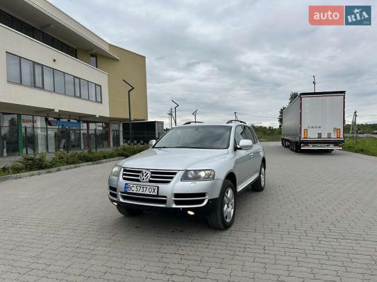 Volkswagen Touareg                         2005г. в рассрочку