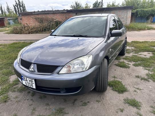 Mitsubishi Lancer                          2005г. в рассрочку