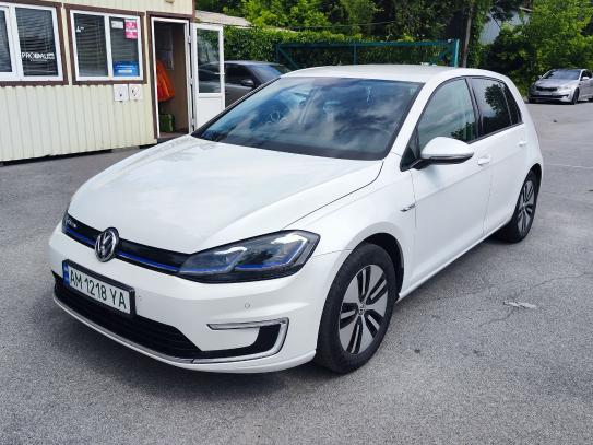 Volkswagen E-golf                          2018г. в рассрочку