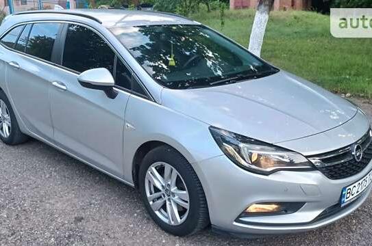 Opel Astra 2017г. в рассрочку