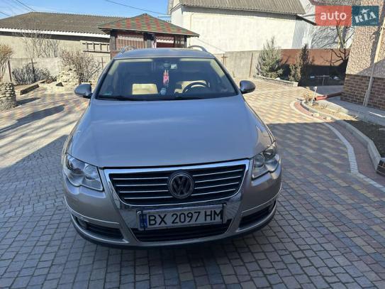 Volkswagen Passat 2005р. у розстрочку