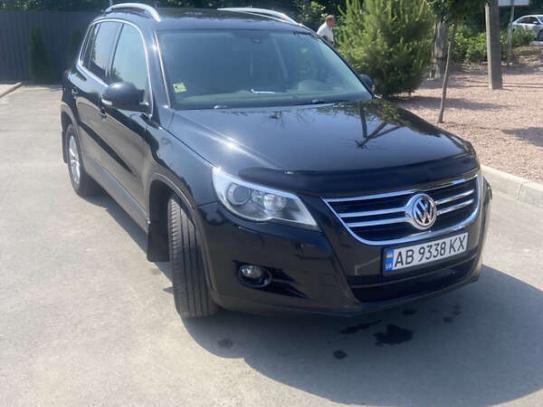 Volkswagen Tiguan
                          2008г. в рассрочку