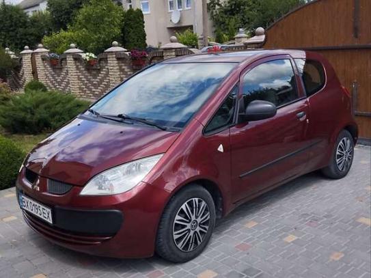 Mitsubishi Colt                            2006г. в рассрочку