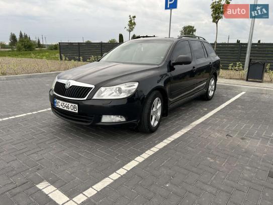 Skoda Octavia                         2012г. в рассрочку