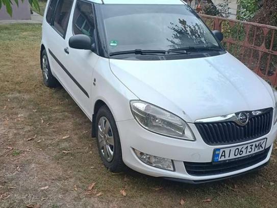 Skoda Roomster 2013р. у розстрочку