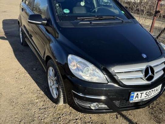 Mercedes-benz B-class
                         2009г. в рассрочку