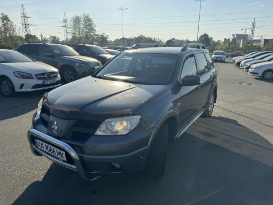 Mitsubishi Outlander 2006г. в рассрочку