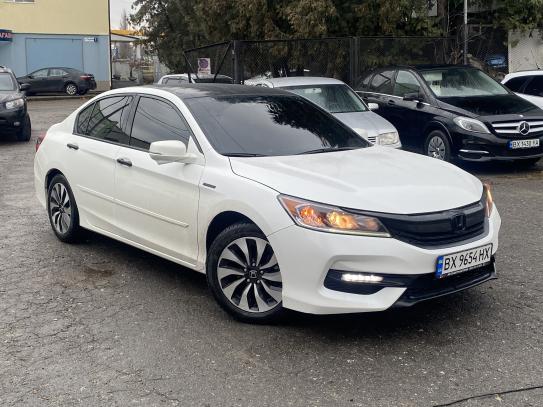 Honda Accord                          2016г. в рассрочку