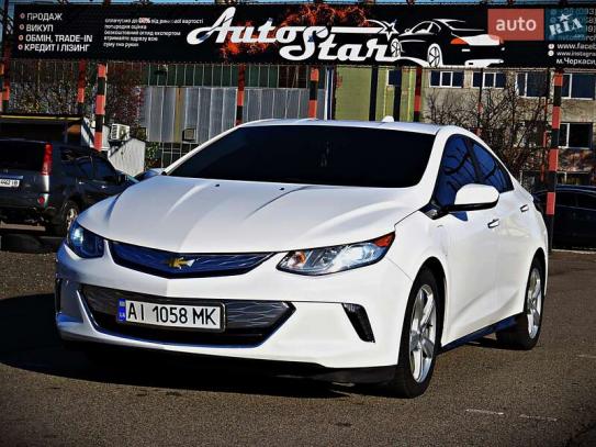 Chevrolet Volt
                            2016г. в рассрочку