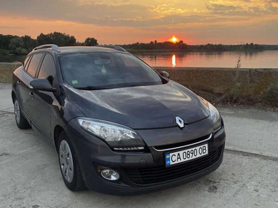 Renault Megane
                          2013г. в рассрочку