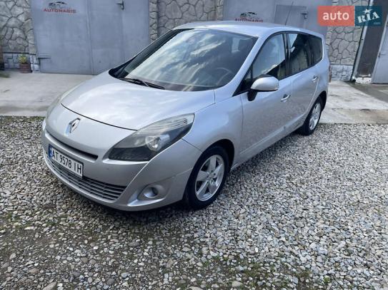 Renault Grand scenic 2009г. в рассрочку