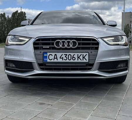 Audi A4                              2014г. в рассрочку