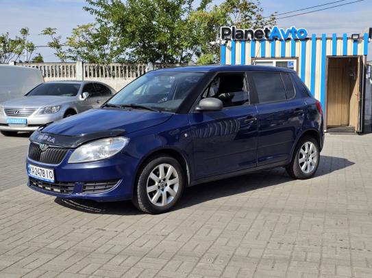 Skoda Fabia                           2010г. в рассрочку