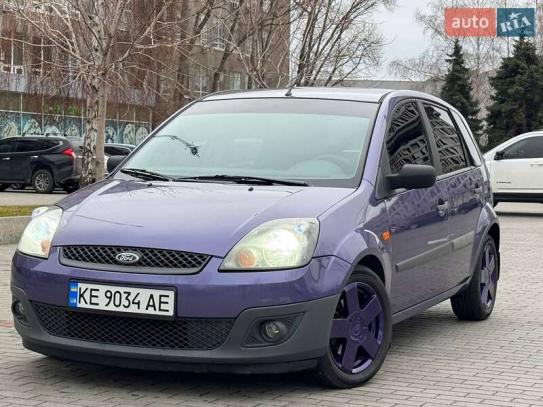 Ford Fiesta 2008г. в рассрочку