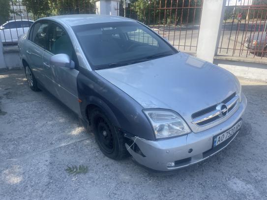 Opel Vectra 2004р. у розстрочку