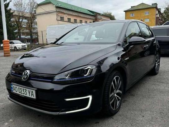 Volkswagen Golf 2015г. в рассрочку