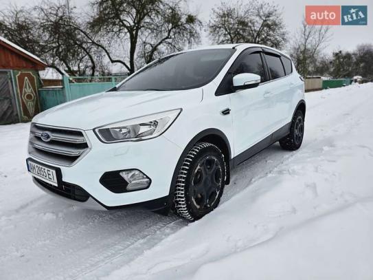 Ford Kuga                            2019г. в рассрочку