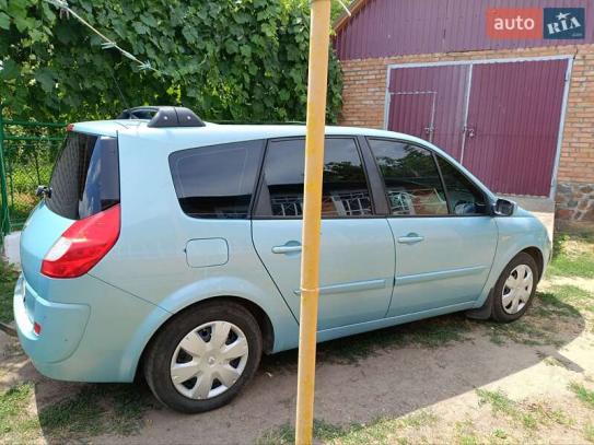 Renault Grand scenic                    2007г. в рассрочку