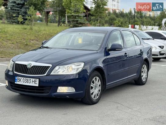 Skoda Octavia                         2010г. в рассрочку