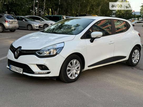 Renault Clio 2018г. в рассрочку