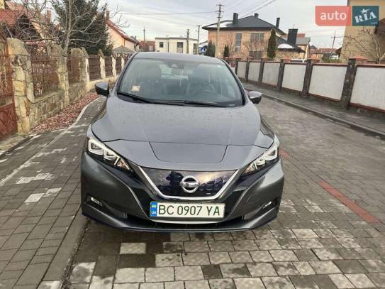 Nissan Leaf                            2019г. в рассрочку