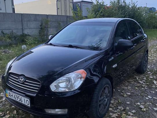 Hyundai Accent 2009р. у розстрочку