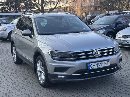 Volkswagen Tiguan                          2018г. в рассрочку