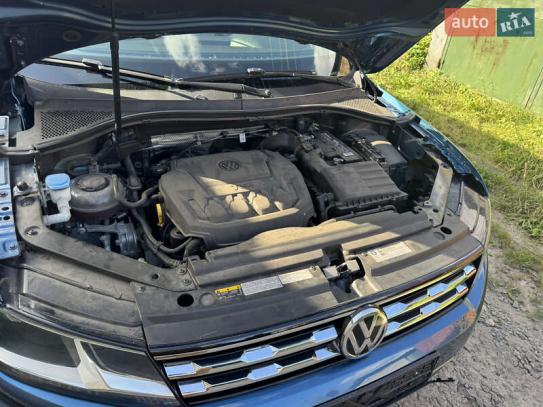 Volkswagen Tiguan 2018г. в рассрочку