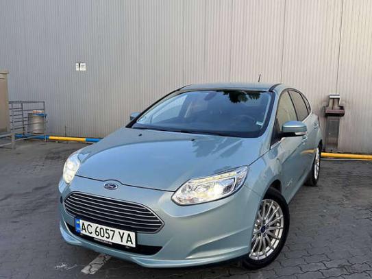 Ford Focus
                           2013г. в рассрочку