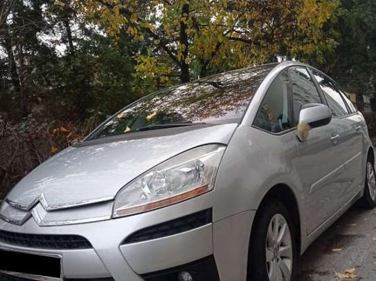 Citroen C4 picasso 2008г. в рассрочку