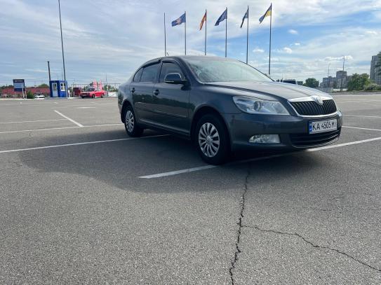 Skoda Octavia
                         2011г. в рассрочку