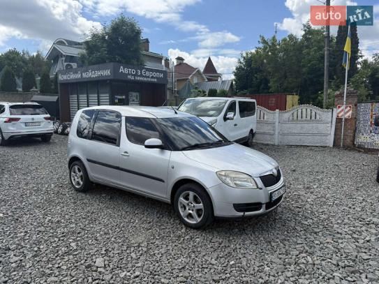 Skoda Roomster                        2006г. в рассрочку