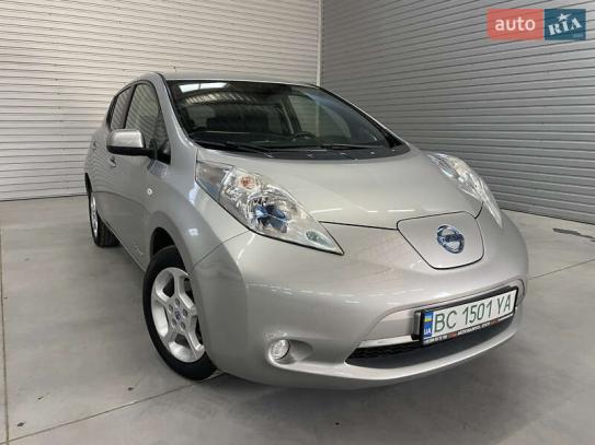 Nissan Leaf                            2013г. в рассрочку