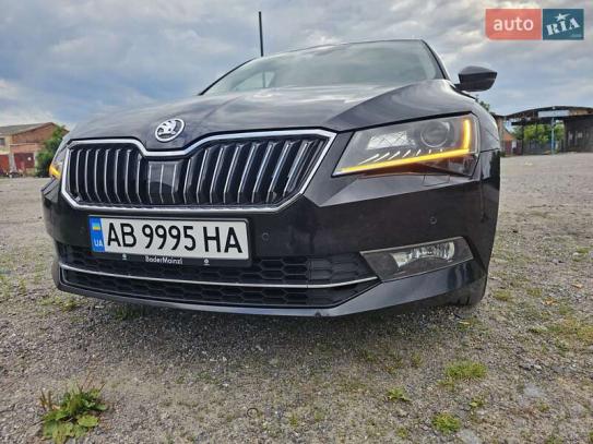 Skoda Superb 2018р. у розстрочку