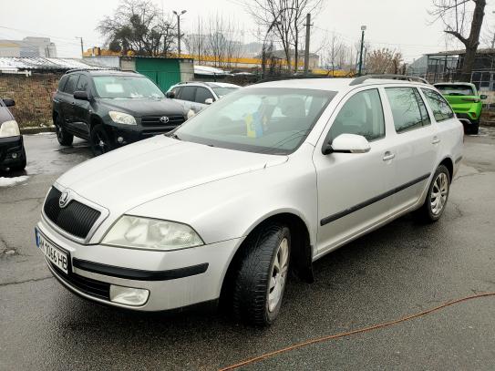 Skoda Octavia                         2005г. в рассрочку