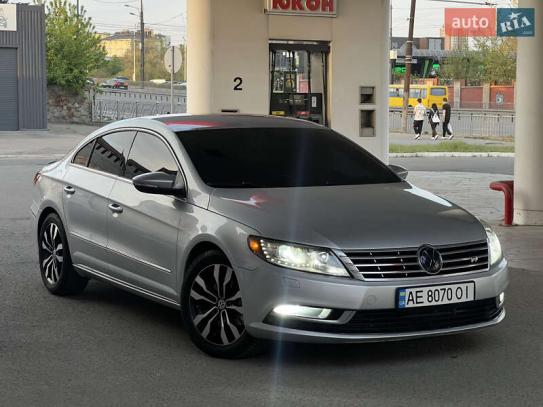 Volkswagen Passat cc                       2012г. в рассрочку