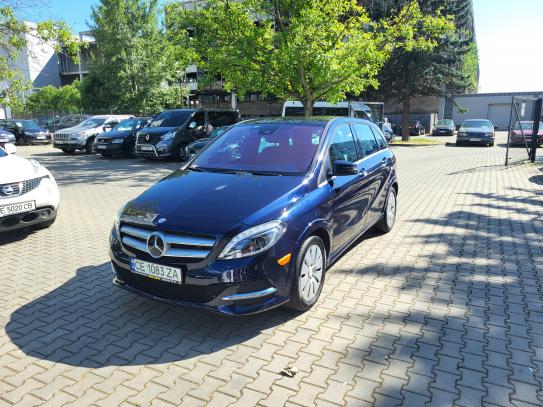 Mercedes-benz B 250e
                          2016г. в рассрочку