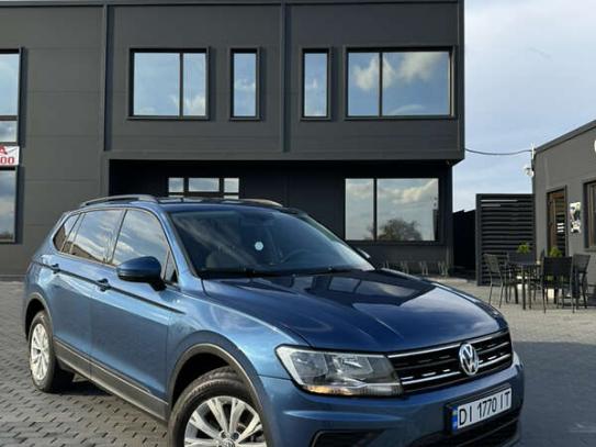 Volkswagen Tiguan                          2018г. в рассрочку