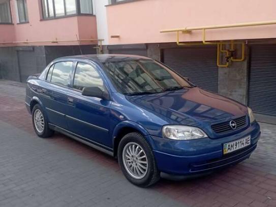Opel Astra 2006р. у розстрочку
