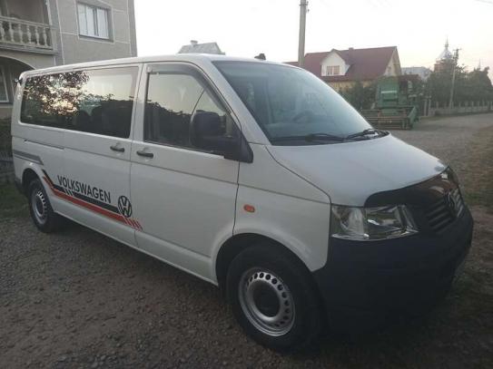 Volkswagen Transporter 2004р. у розстрочку