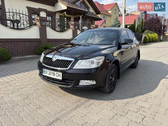 Skoda Octavia                         2011г. в рассрочку