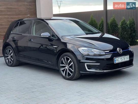 Volkswagen E-golf 2020р. у розстрочку