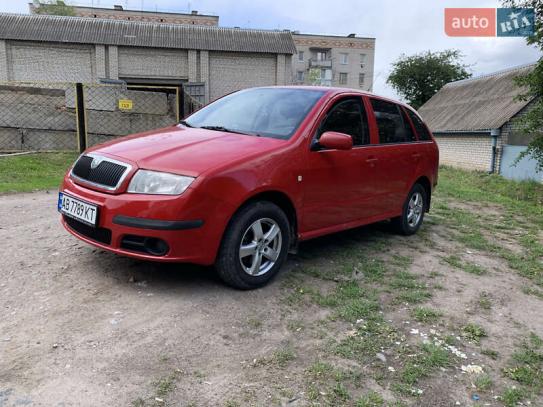 Skoda Fabia                           2006г. в рассрочку
