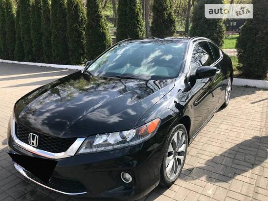 Honda Accord 2015р. у розстрочку