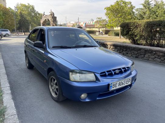 Hyundai Accent 2000г. в рассрочку